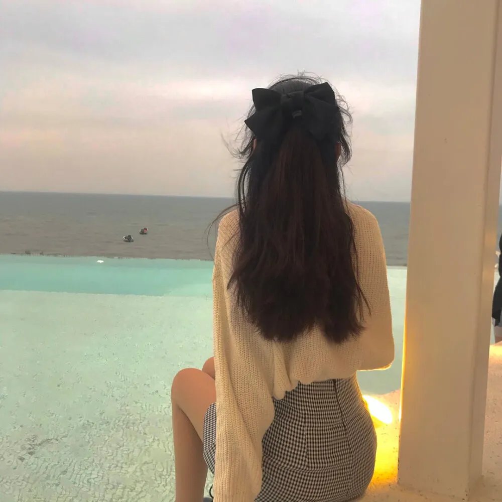 发光的河流